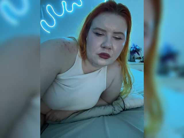LunaLu13 live cam on BongaCams