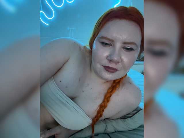 LunaLu13 live cam on BongaCams