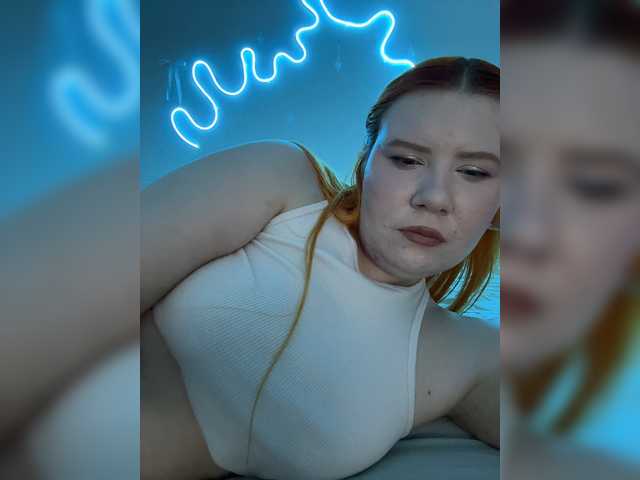 LunaLu13 live cam on BongaCams