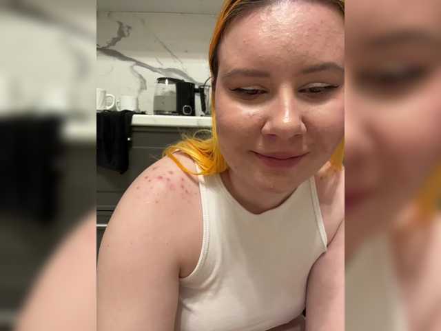 LunaLu13's BongaCams show and profile