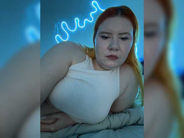 LunaLu13 live cam on BongaCams