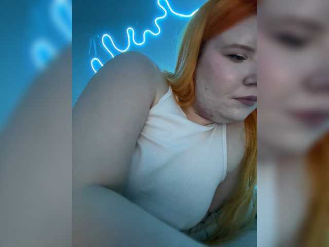 LunaLu13 live cam on BongaCams
