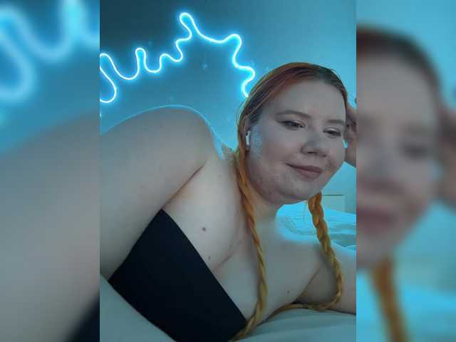 LunaLu13 live cam on BongaCams