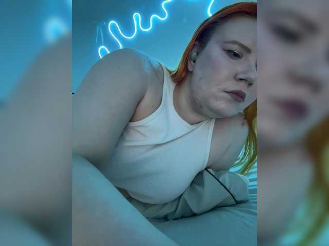 LunaLu13 live cam on BongaCams