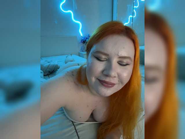 LunaLu13 live cam on BongaCams