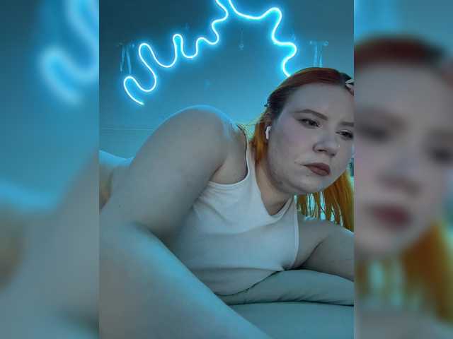 LunaLu13 live cam on BongaCams