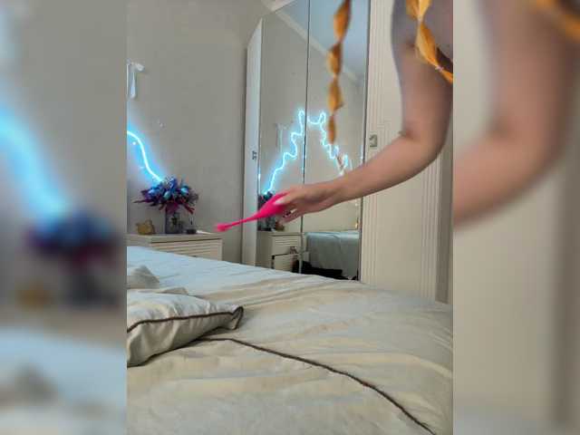 LunaLu13 live cam on BongaCams