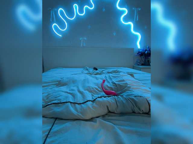 LunaLu13 live cam on BongaCams