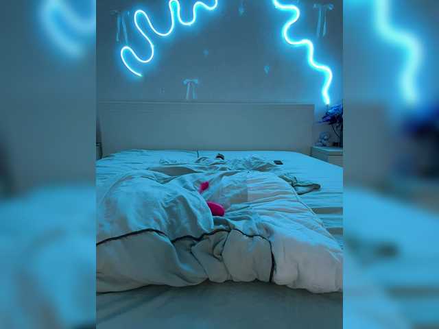 LunaLu13 live cam on BongaCams