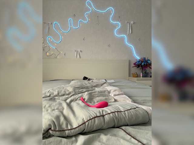 LunaLu13 live cam on BongaCams