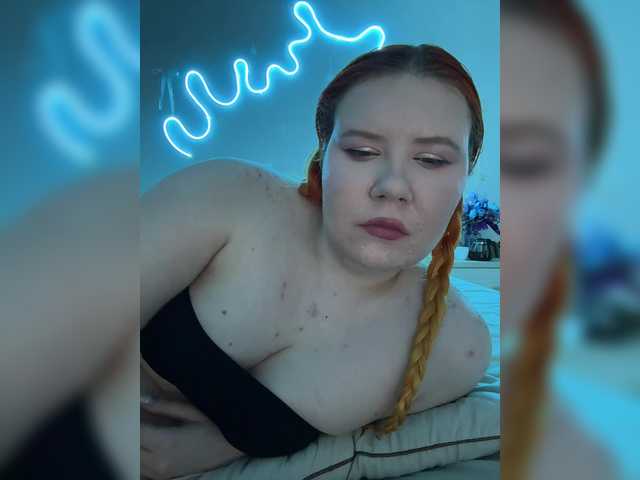 LunaLu13 live cam on BongaCams
