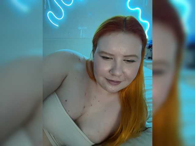 LunaLu13 live cam on BongaCams