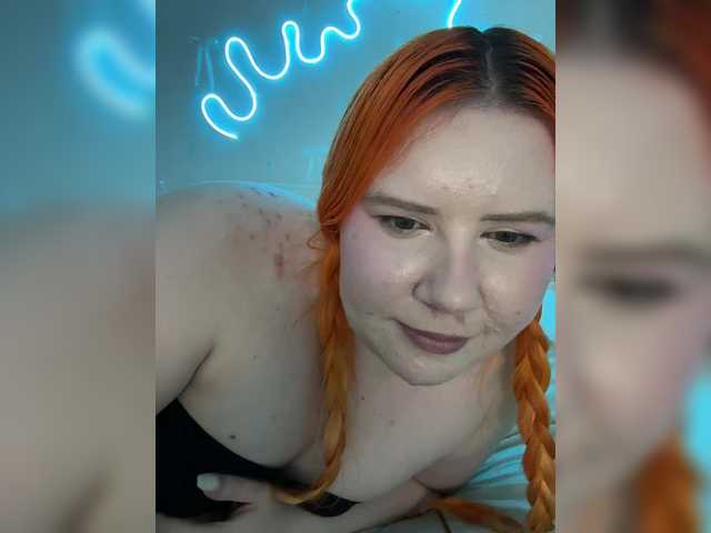 LunaLu13 live cam