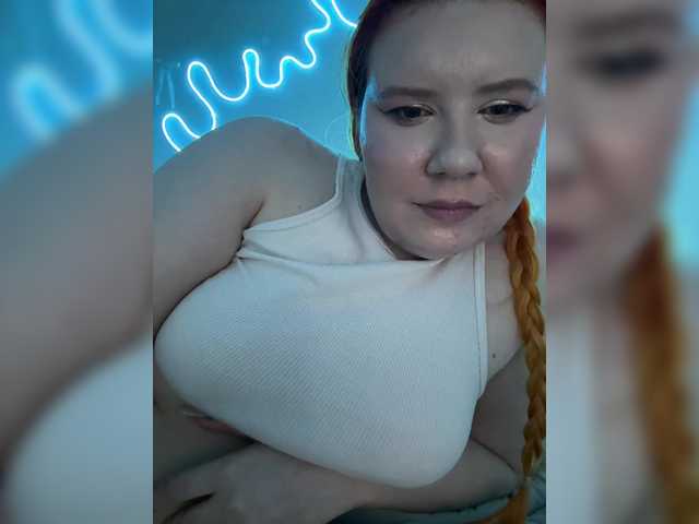 LunaLu13 live cam