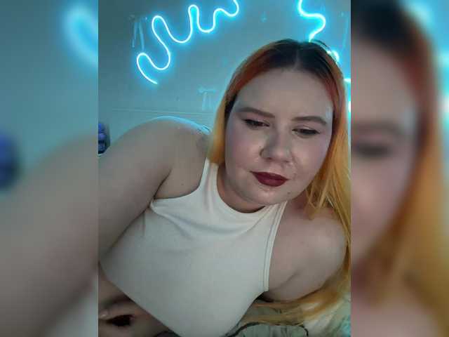 LunaLu13 live cam on BongaCams