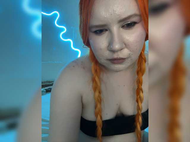 LunaLu13 live cam on BongaCams