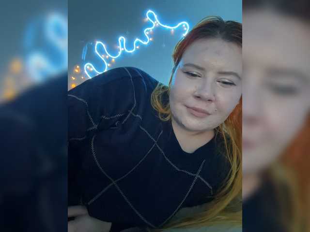 LunaLu13, live now on BongaCams