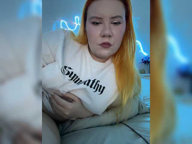 LunaLu13 live cam on BongaCams