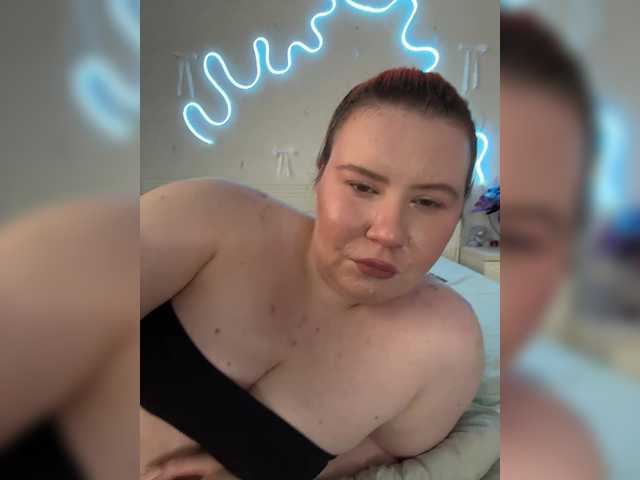 LunaLu13 live cam on BongaCams