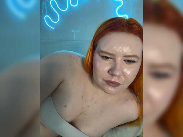LunaLu13 live cam on BongaCams
