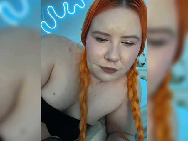 LunaLu13 live cam on BongaCams