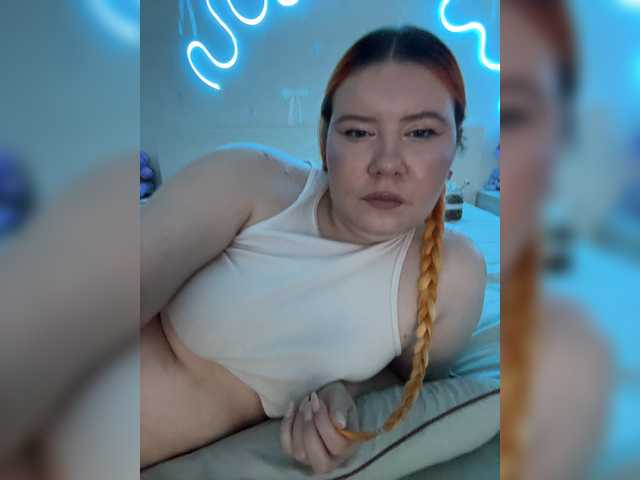 LunaLu13 live cam on BongaCams