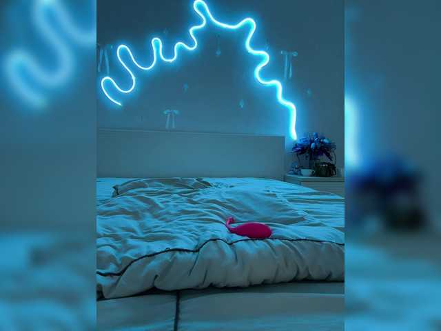 LunaLu13 live cam on BongaCams