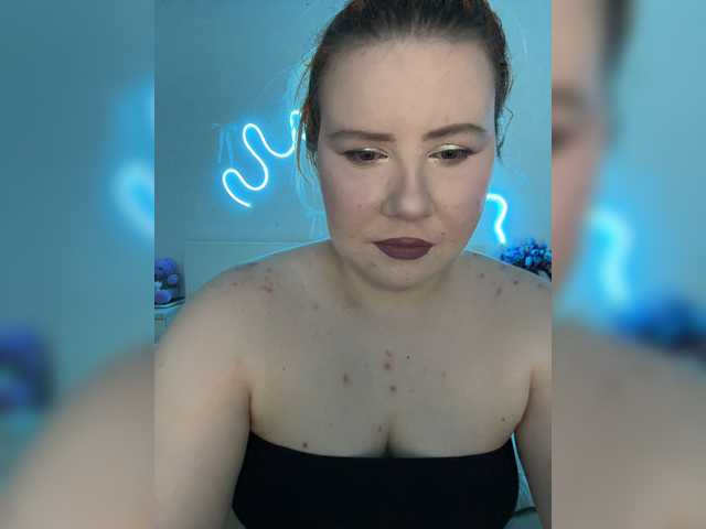 LunaLu13 live cam on BongaCams