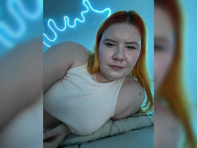 LunaLu13 live cam on BongaCams