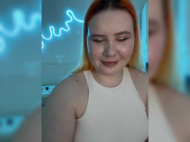 LunaLu13 live cam on BongaCams