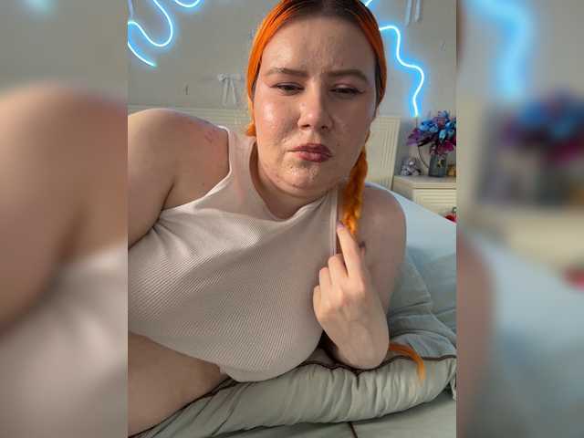 LunaLu13 live cam on BongaCams