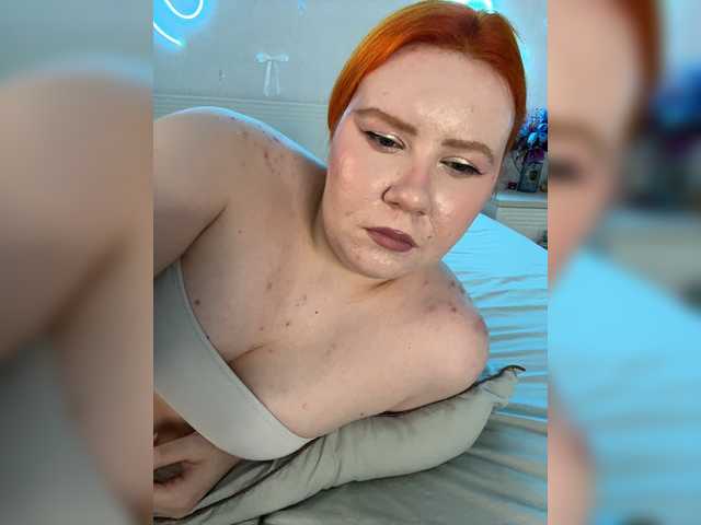 LunaLu13 live cam on BongaCams