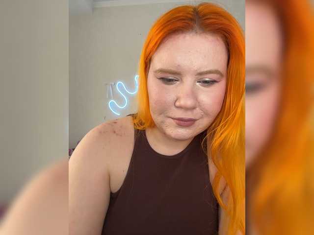 LunaLu13 live cam on BongaCams