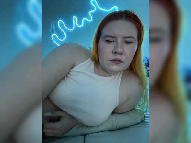 LunaLu13 live cam on BongaCams