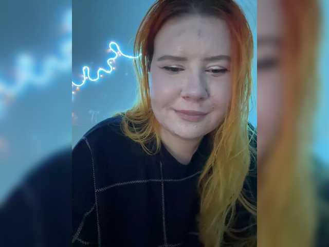 LunaLu13, live now on BongaCams