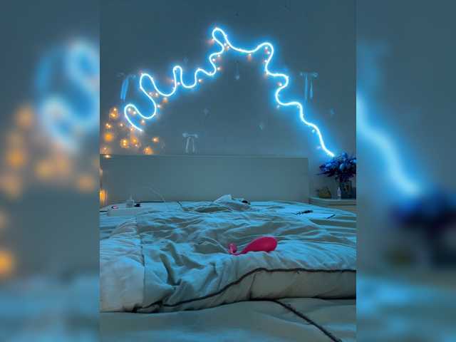 LunaLu13 live cam on BongaCams
