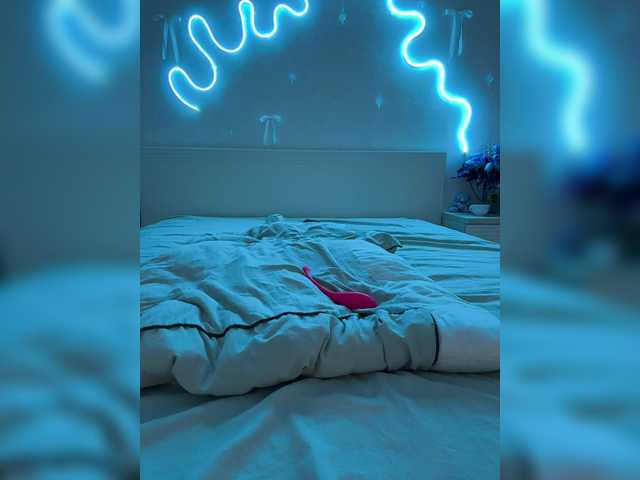 LunaLu13 live cam on BongaCams