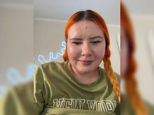 LunaLu13, live now on BongaCams