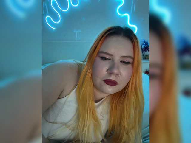 LunaLu13 live cam on BongaCams