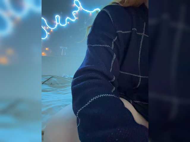 LunaLu13, live now on BongaCams