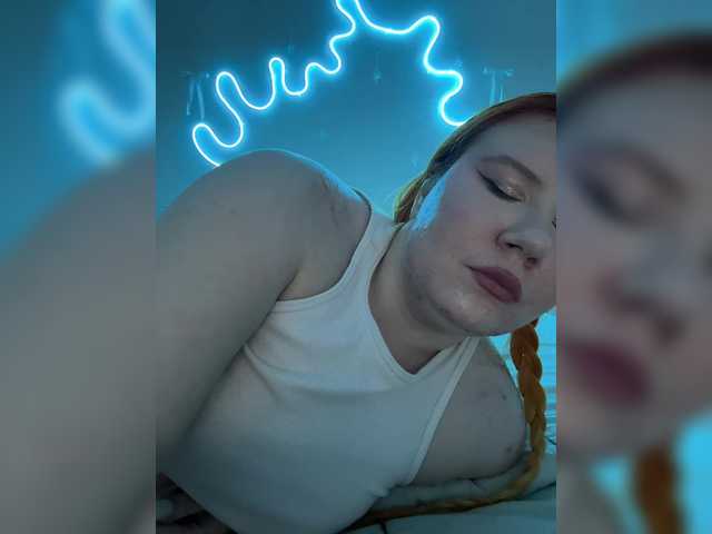 LunaLu13 live cam