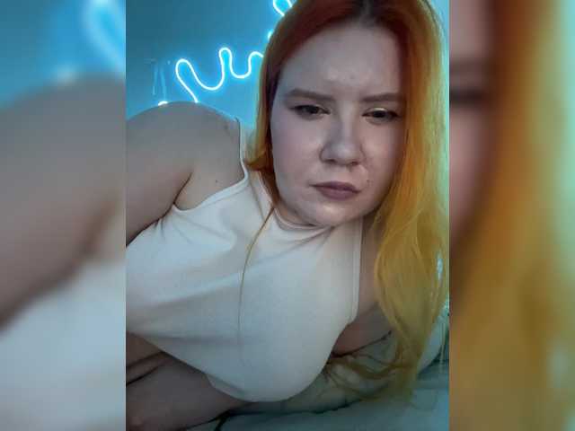 LunaLu13 live cam on BongaCams