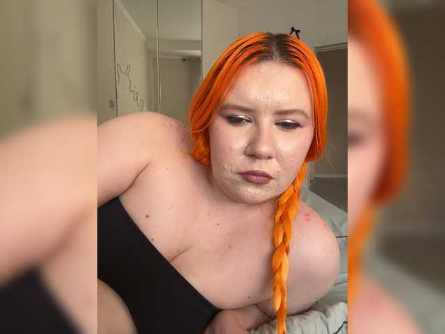 LunaLu13 live cam on BongaCams