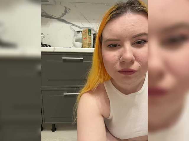 LunaLu13's BongaCams show and profile