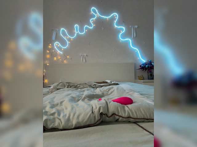 LunaLu13 live cam on BongaCams