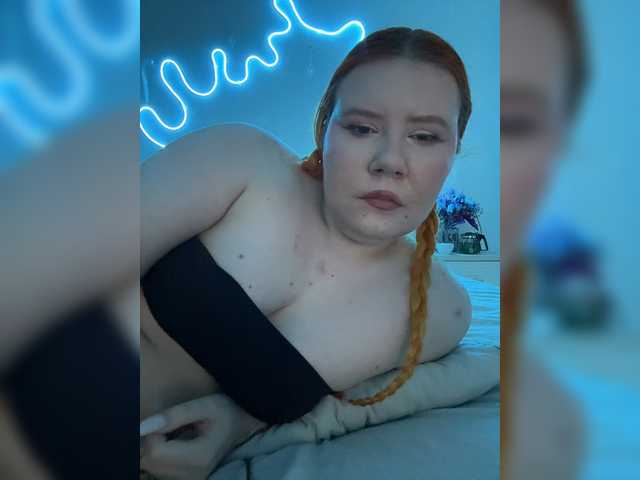LunaLu13 live cam on BongaCams