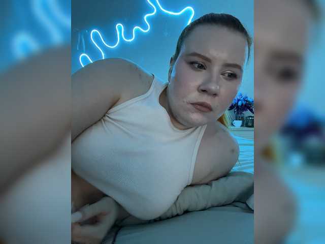LunaLu13 live cam on BongaCams