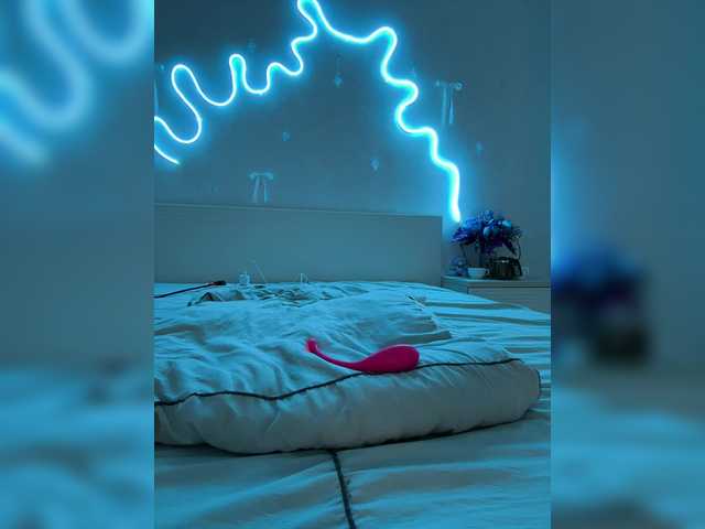 LunaLu13 live cam on BongaCams
