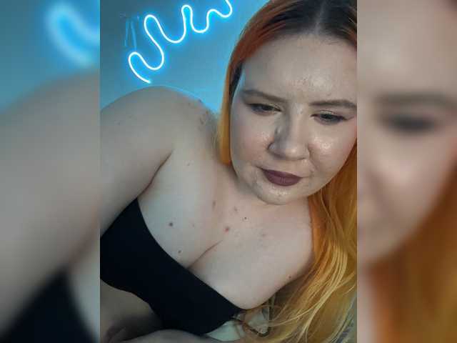 LunaLu13 live cam on BongaCams
