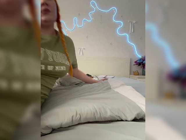 LunaLu13, live now on BongaCams